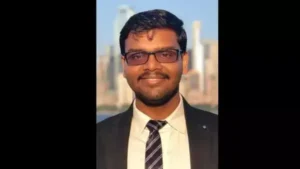 Aditya Srivastava Upsc Biography - Bharat Ke Sabse Kam Umar Ke Civil Service Officer Ki Shaan-Daar Yatra